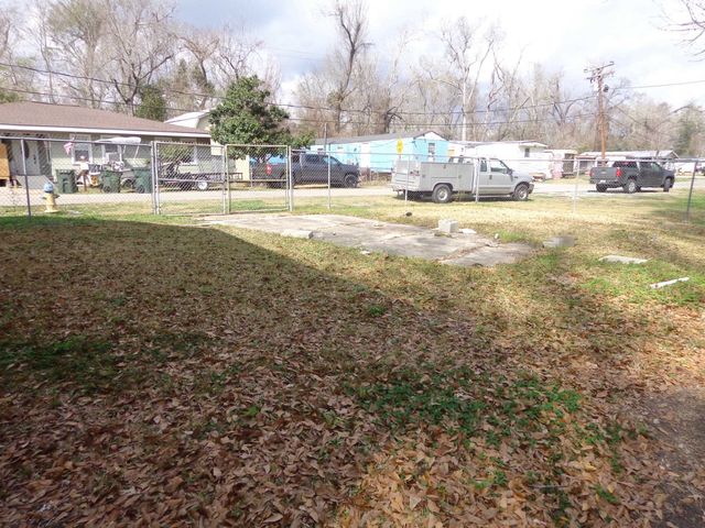 284 Carlos Street, Houma, LA 70364