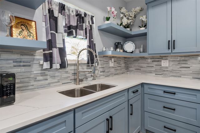 236 Las Cruces, Malakoff, TX 75148