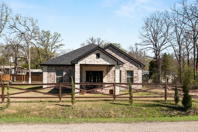 236 Las Cruces, Malakoff, TX 75148