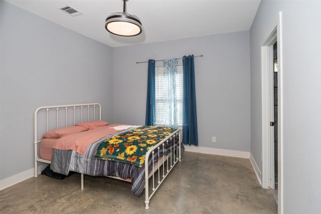 236 Las Cruces, Malakoff, TX 75148