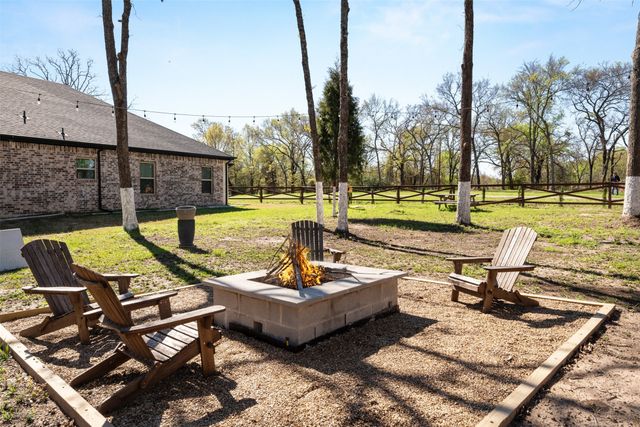 236 Las Cruces, Malakoff, TX 75148