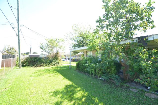 417 Walker Dr, Houma, LA 70364