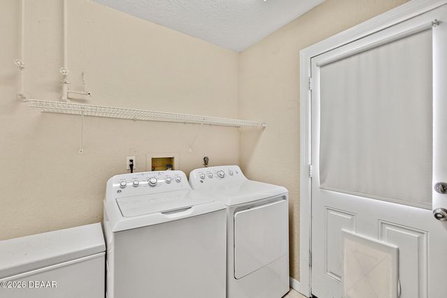 589 Clairmont Lane, South Daytona, FL 32119