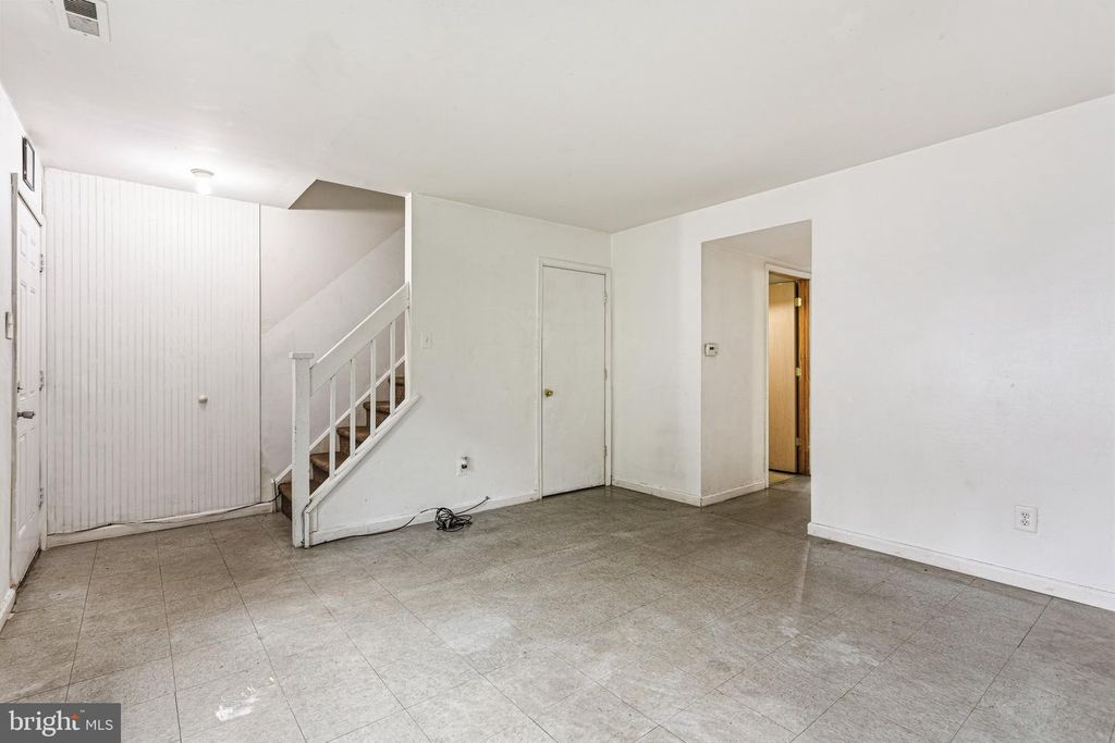54 BEAU RIVAGE DR, GLASSBOROUGH, NJ 08028 — photo 5
