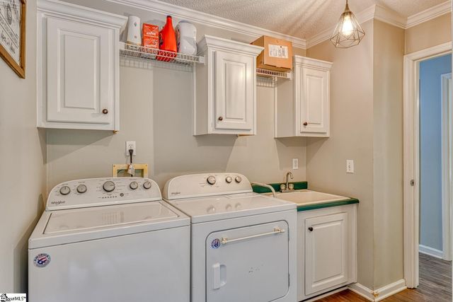 1755 Chumley Road, Woodruff, SC 29388