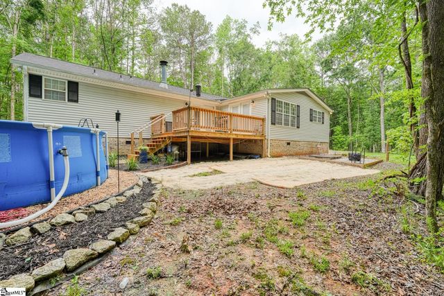 1755 Chumley Road, Woodruff, SC 29388