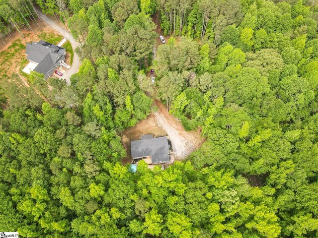 1755 Chumley Road, Woodruff, SC 29388