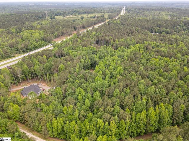 1755 Chumley Road, Woodruff, SC 29388