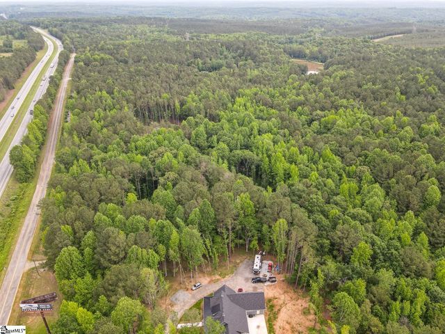 1755 Chumley Road, Woodruff, SC 29388
