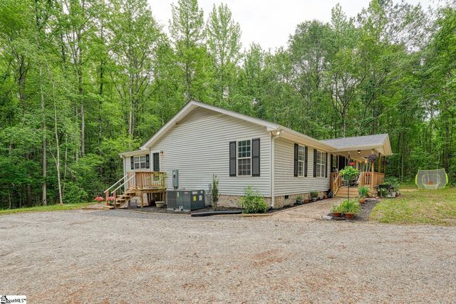 1755 Chumley Road, Woodruff, SC 29388