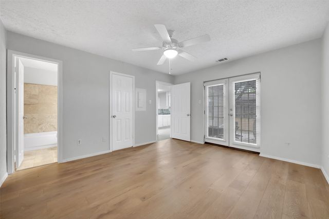 2111 E Belt Line 166 A, Richardson, TX 75081