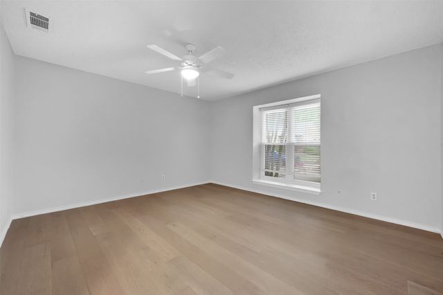 2111 E Belt Line 166 A, Richardson, TX 75081