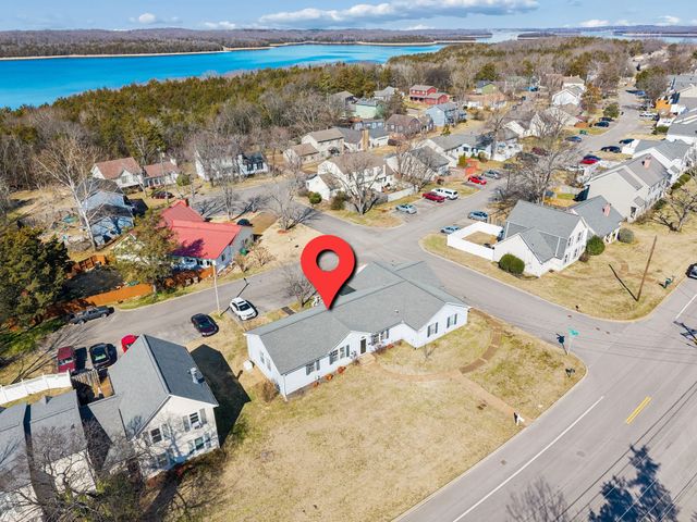 3840 Priest Lake Dr, Nashville, TN 37217