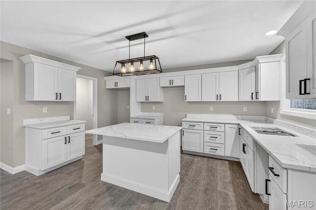 625 Middletown Court, O'fallon, IL 62269