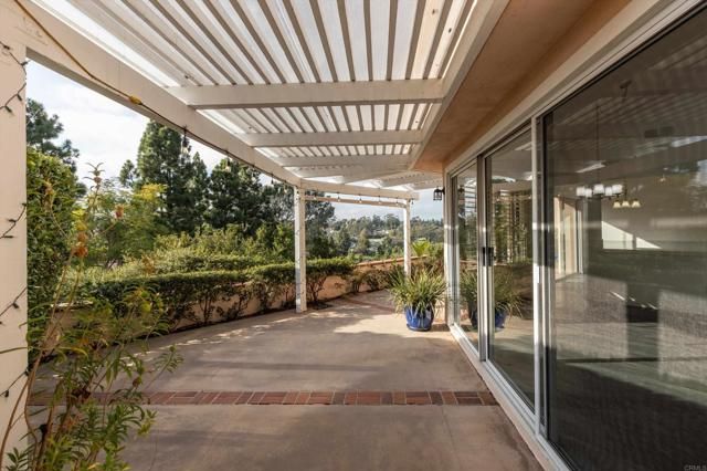 1349 Via Firenze, San Marcos, CA 92078