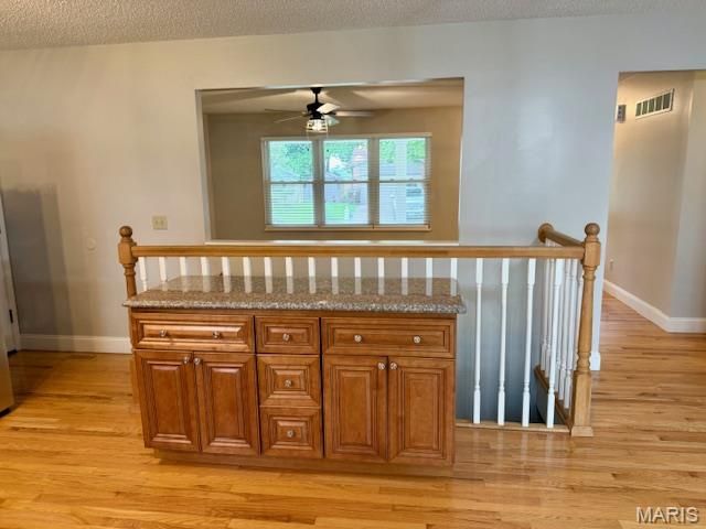 6 El Perro Drive, St Peters, MO 63376