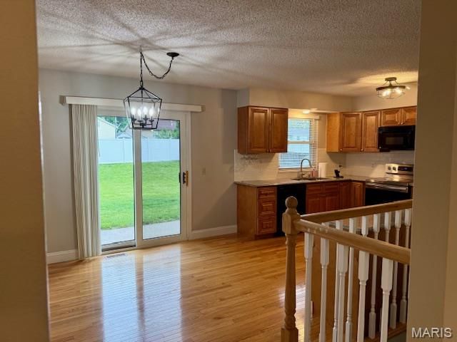 6 El Perro Drive, St Peters, MO 63376