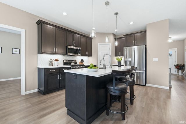 5329 Greyson Heights Drive, Auburn, IN 46706