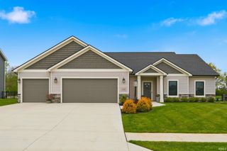 5329 Greyson Heights Drive, Auburn, IN 46706