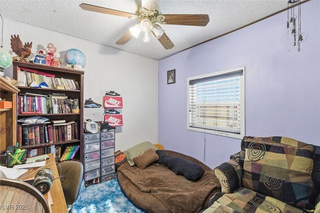 2504 Sandy Lane, Las Vegas, NV 89115