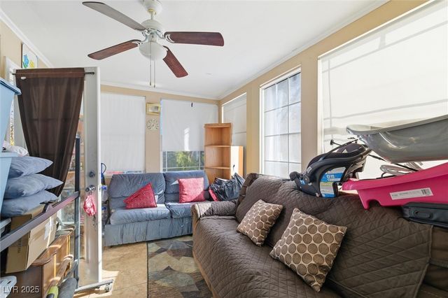 2504 Sandy Lane, Las Vegas, NV 89115