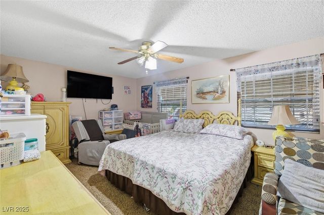 2504 Sandy Lane, Las Vegas, NV 89115