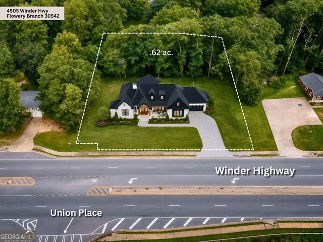4505 Winder Highway, Flowery Branch, GA 30542