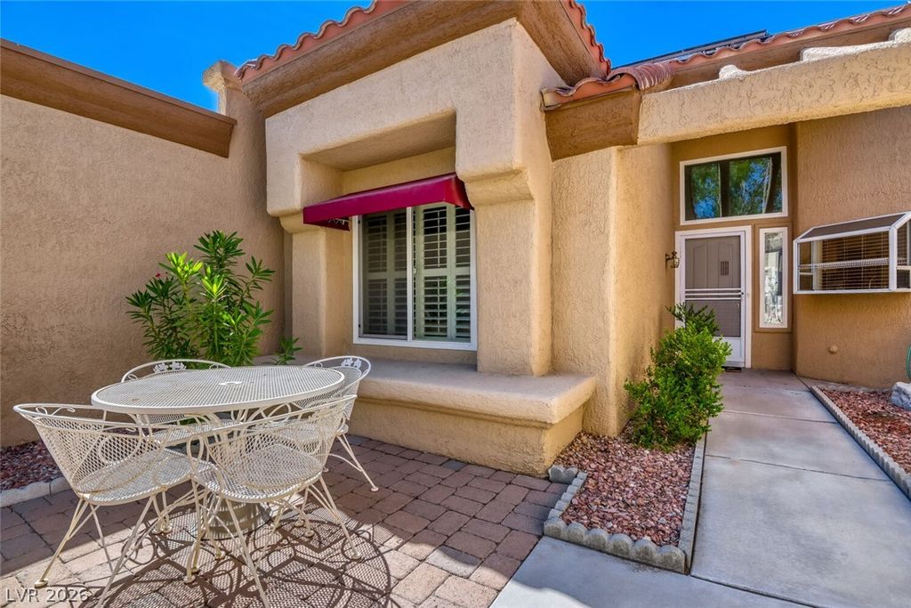 8709 Prairie Hill Drive, Las Vegas, NV 89134 — exterior