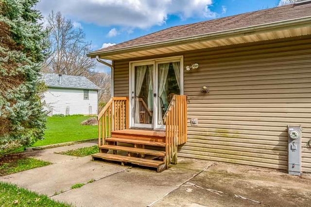 164 COLUMBIA, Poplar Grove, IL 61065