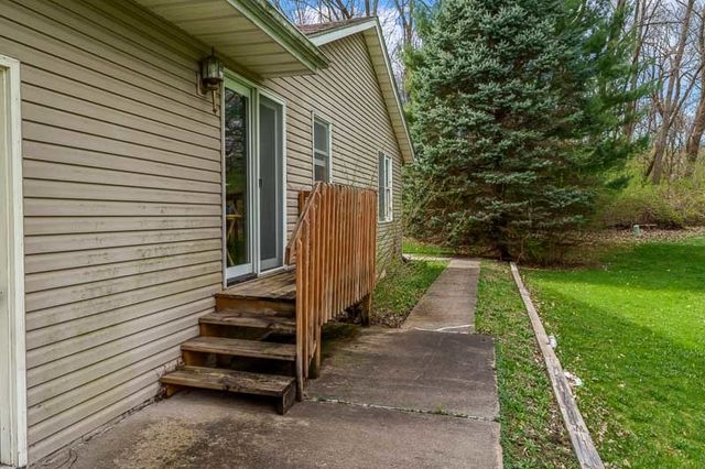 164 COLUMBIA, Poplar Grove, IL 61065
