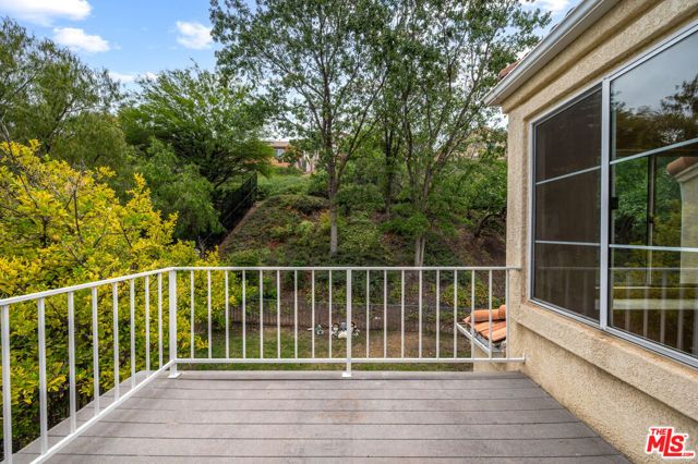18639 Nathan Hill Drive 9, Santa Clarita, CA 91351