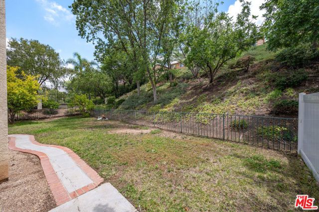18639 Nathan Hill Drive 9, Santa Clarita, CA 91351
