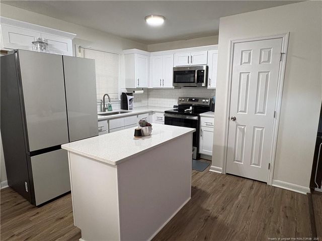 4334 Forestview Drive, Fayetteville, NC 28304