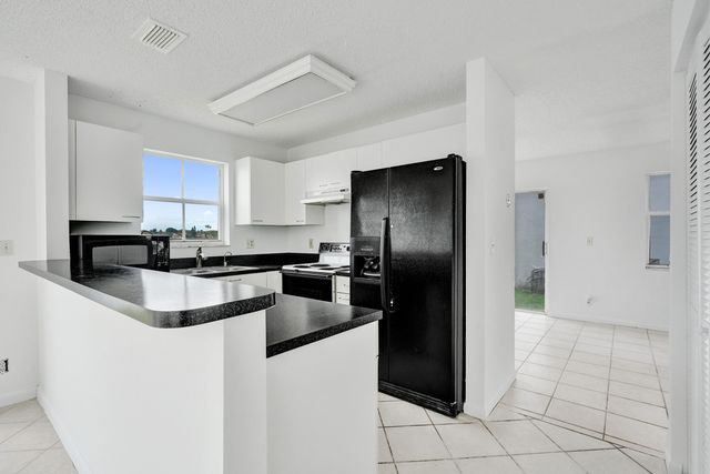 6733 Bayfront Drive, Margate, FL 33063