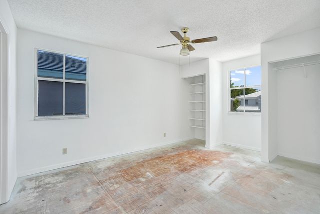 6733 Bayfront Drive, Margate, FL 33063