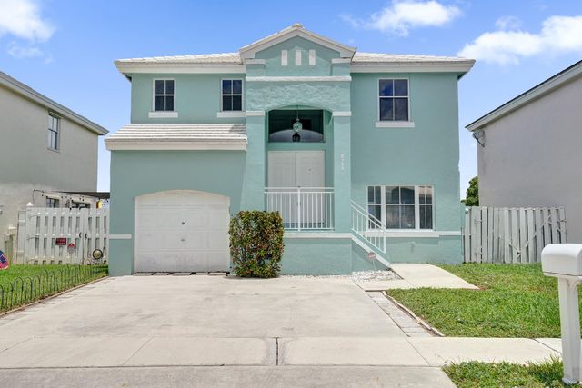 6733 Bayfront Drive, Margate, FL 33063