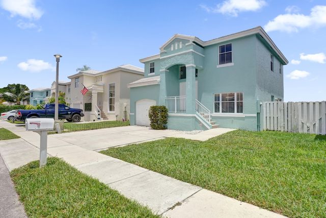 6733 Bayfront Drive, Margate, FL 33063
