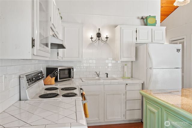 71 E Case Place W, Shelton, WA 98584
