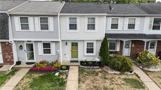 7005 Lafayette Square, Hopewell Twp, PA 15001