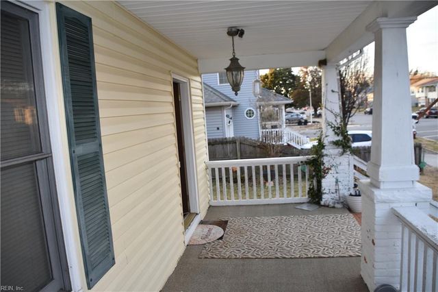 241 Maple AVE, Newport News, VA 23607