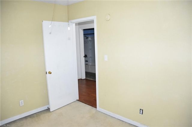 241 Maple AVE, Newport News, VA 23607