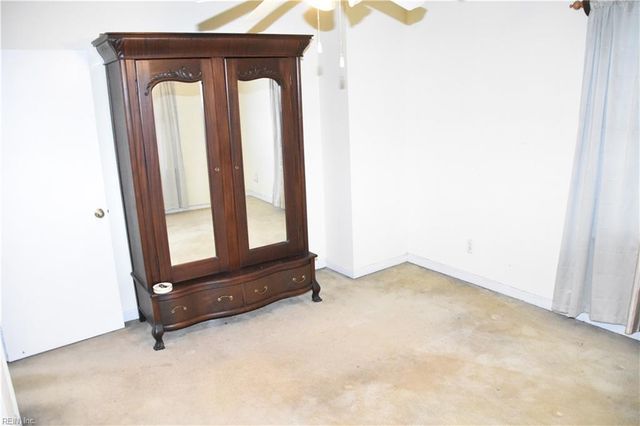 241 Maple AVE, Newport News, VA 23607