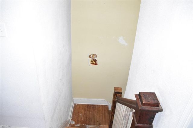 241 Maple AVE, Newport News, VA 23607