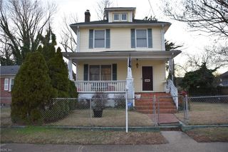 241 Maple AVE, Newport News, VA 23607