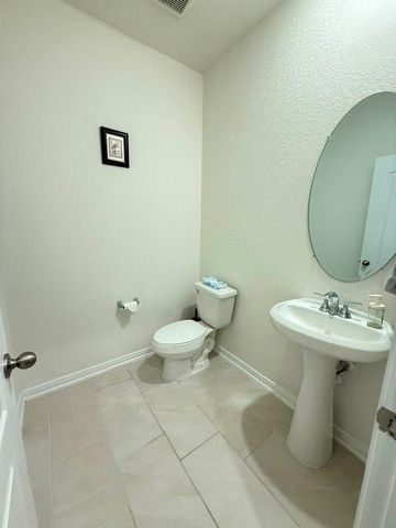 6415 Kentfield Drive, Arcola, TX 77583