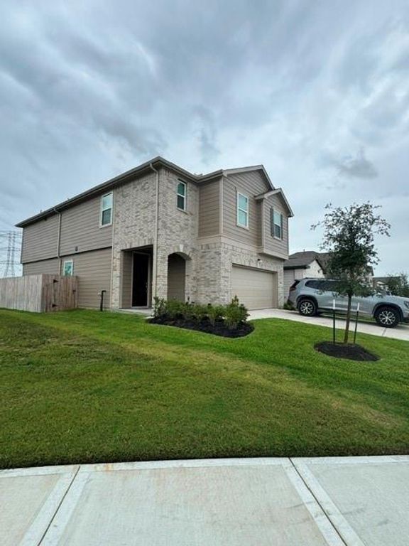 6415 Kentfield Drive, Arcola, TX 77583