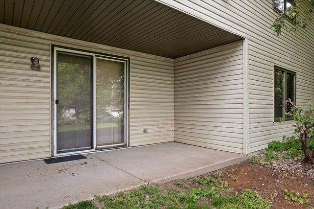 639 Wood Violet Lane, Sun Prairie, WI 53590