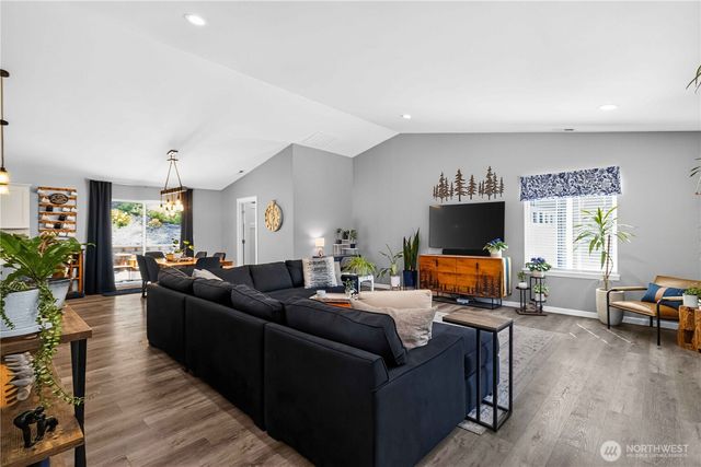 210 Echo Lane, Longview, WA 98632