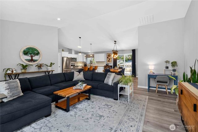 210 Echo Lane, Longview, WA 98632