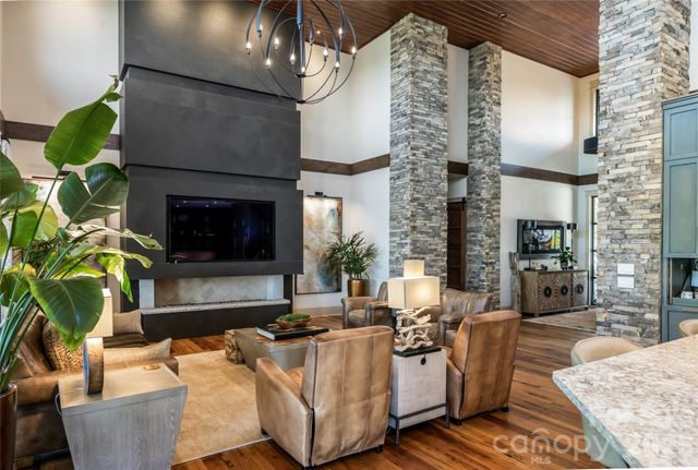 170 + 9999 Bear View Road, Weaverville, NC 28787